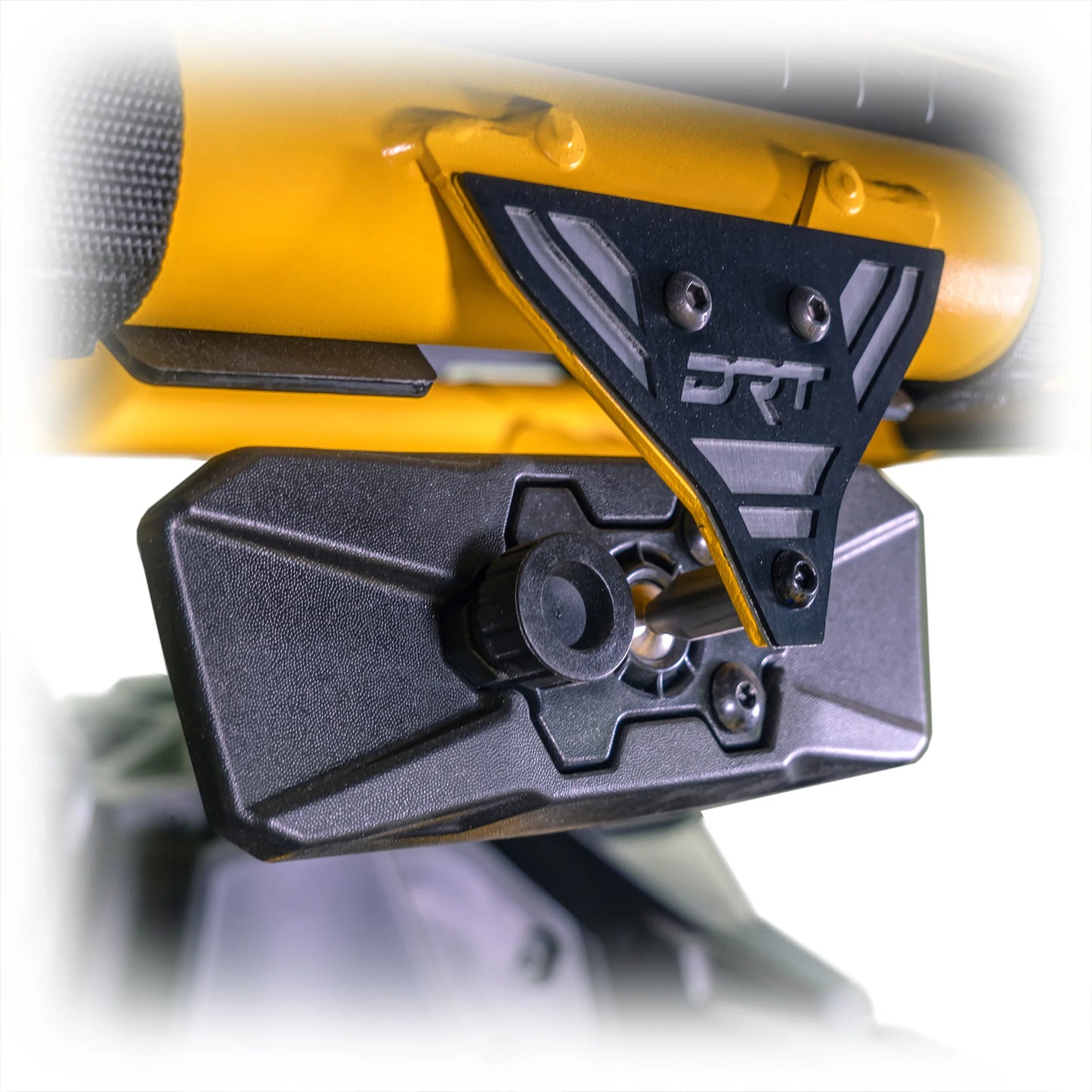 DRT CAN-AM MAVERICK X3 / R CENTER MIRROR TAB COVER PLATE for OEM CAGE