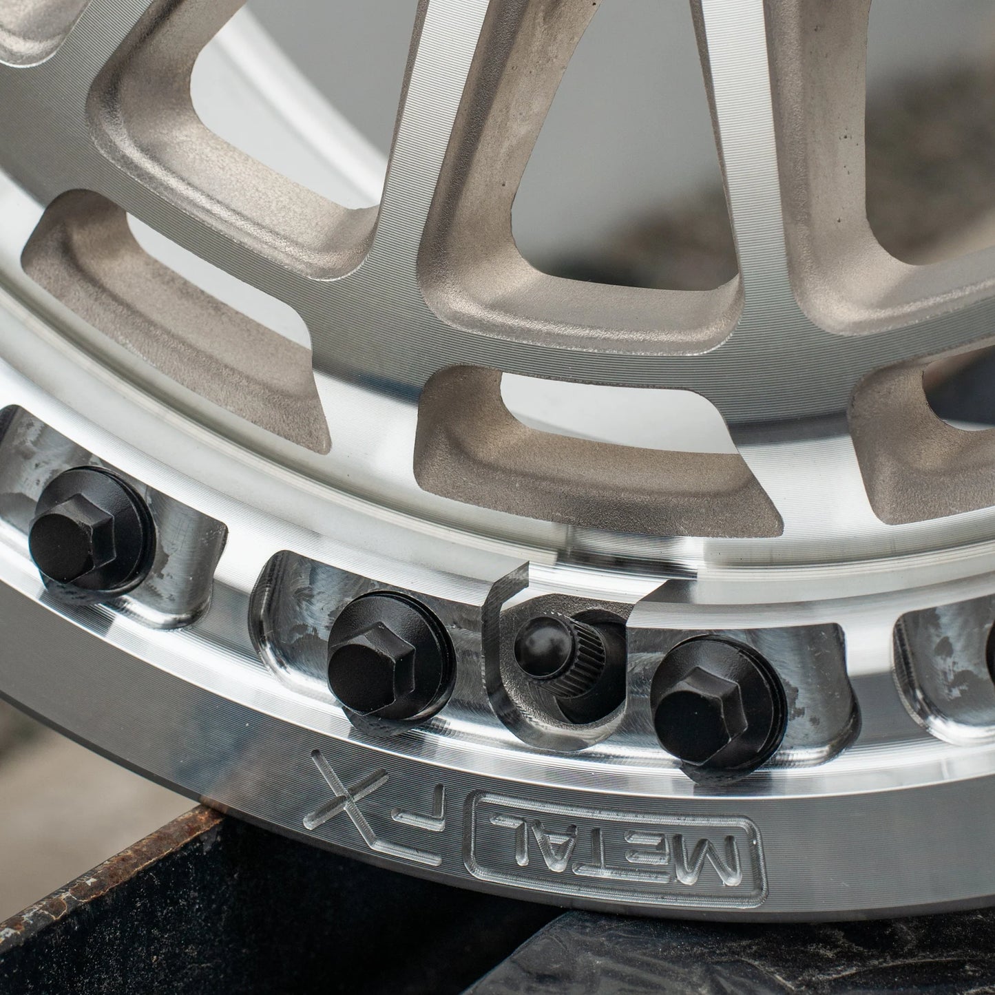 DELTA R BEADLOCK | RAW