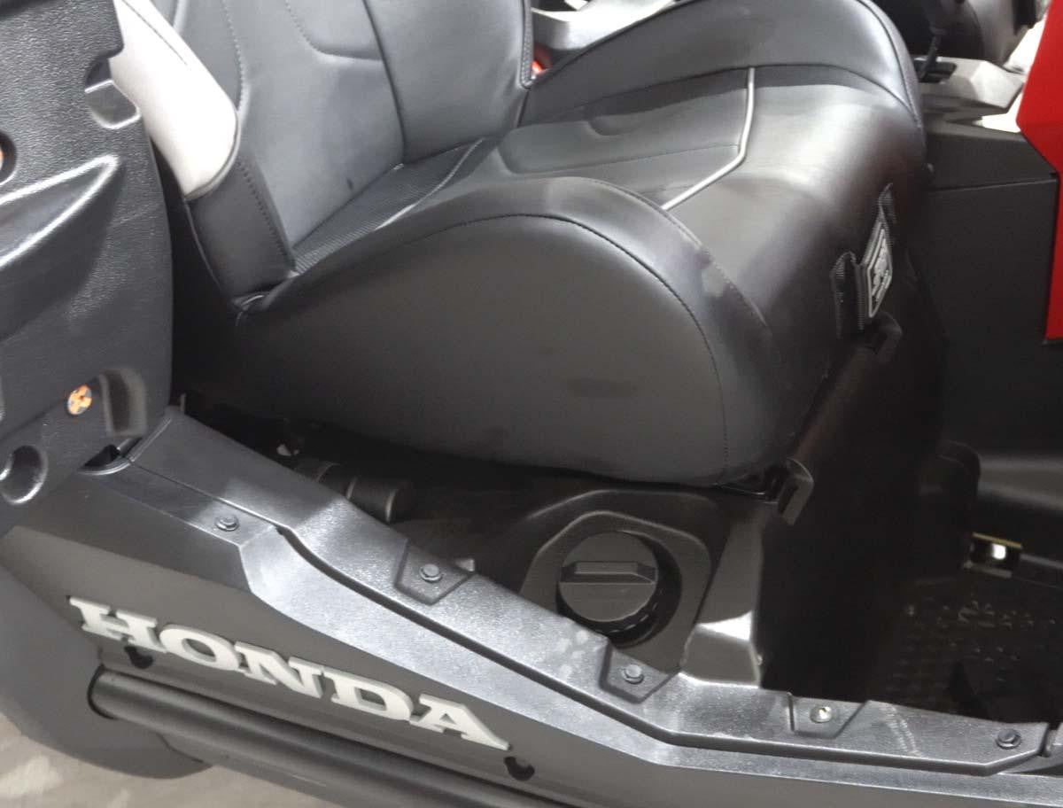 SEAT ADAPTER MOUNT FOR HONDA TALON