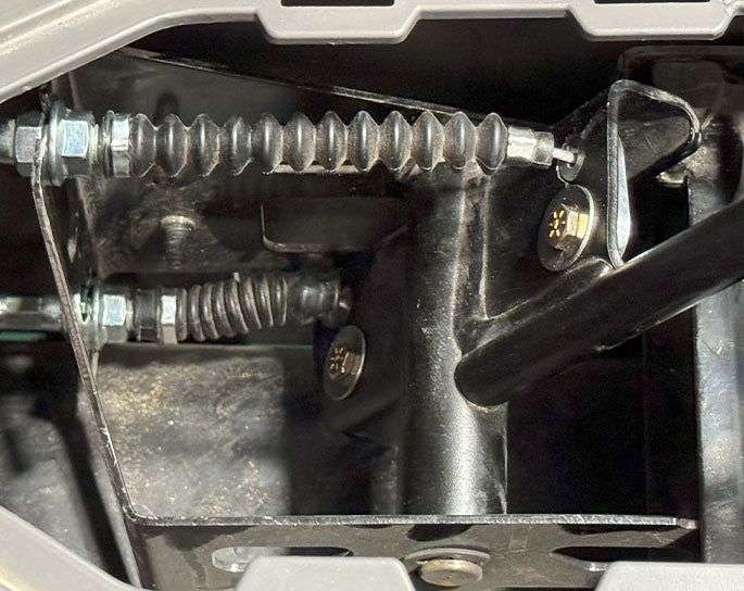 SHIFT CABLE RETAINER – TURBO R / PRO R