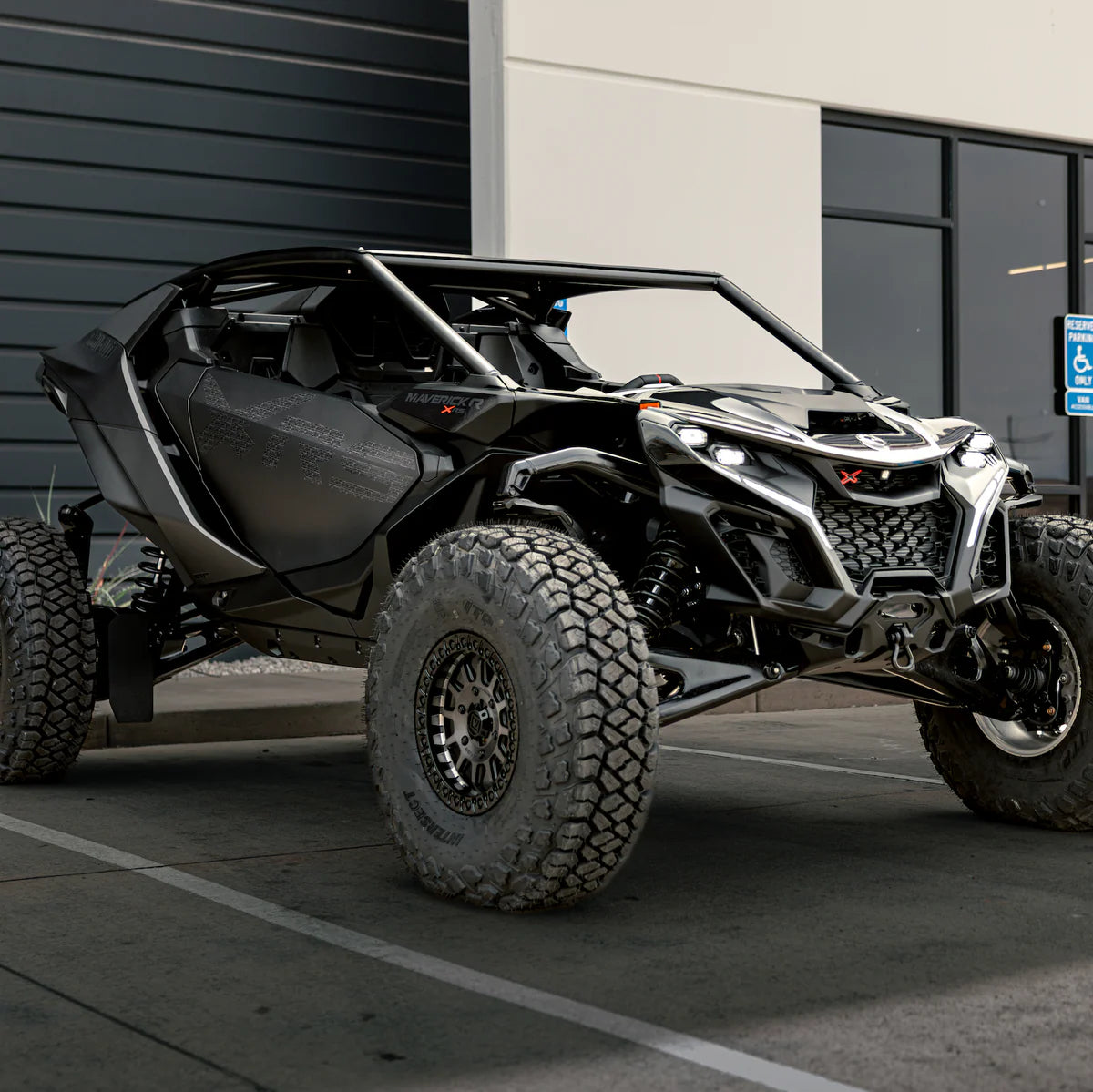MAVERICK R 2-SEAT "SHORTY" ROLL CAGE