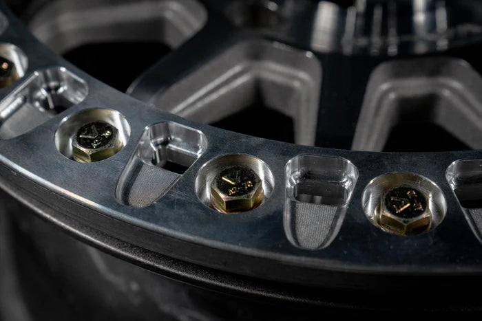 V09 BEADLOCK RAW MACHINED 17X8 +40MM 5X114.3