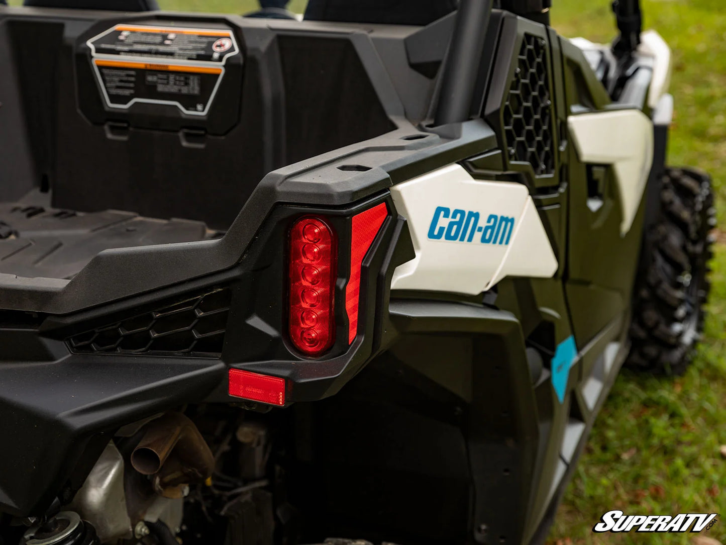 CAN-AM MAVERICK SPORT PLUG & PLAY TURN SIGNAL KIT