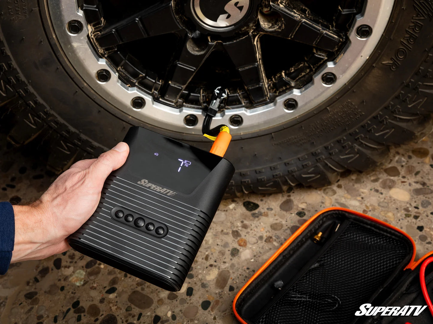 JUMP STARTER WITH AIR COMPRESSOR