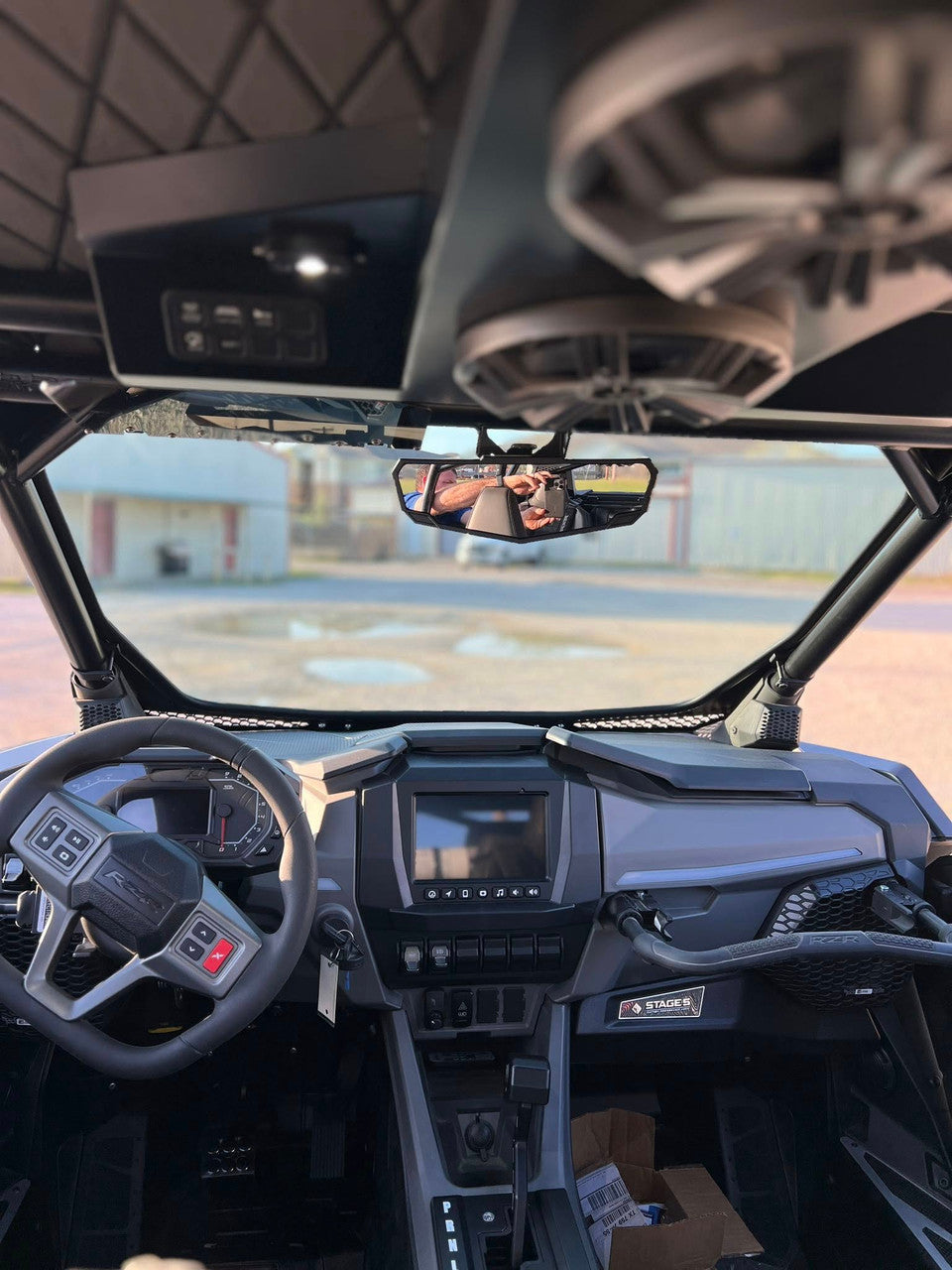 MOTO ARMOR ABF FABRICATION 2025+ PRO SERIES FULL GLASS WINDSHIELD