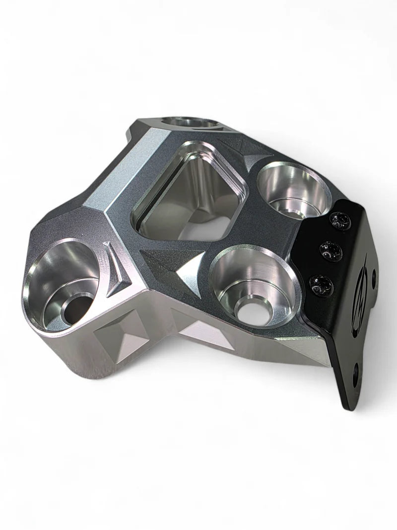 2024+ CAN-AM MAVERICK R BILLET RADIUS ROD PLATE (CLEAR)