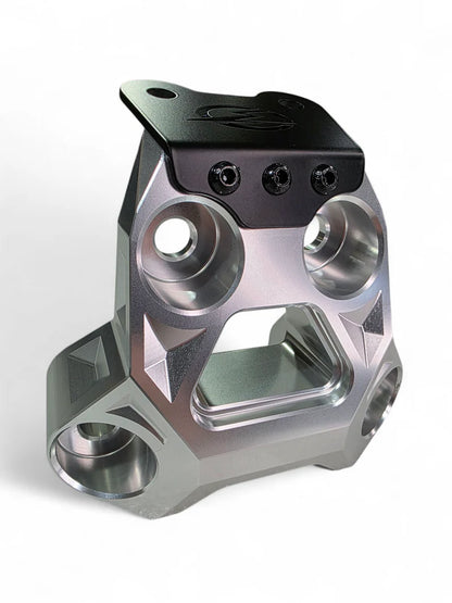 2024+ CAN-AM MAVERICK R BILLET RADIUS ROD PLATE (CLEAR)