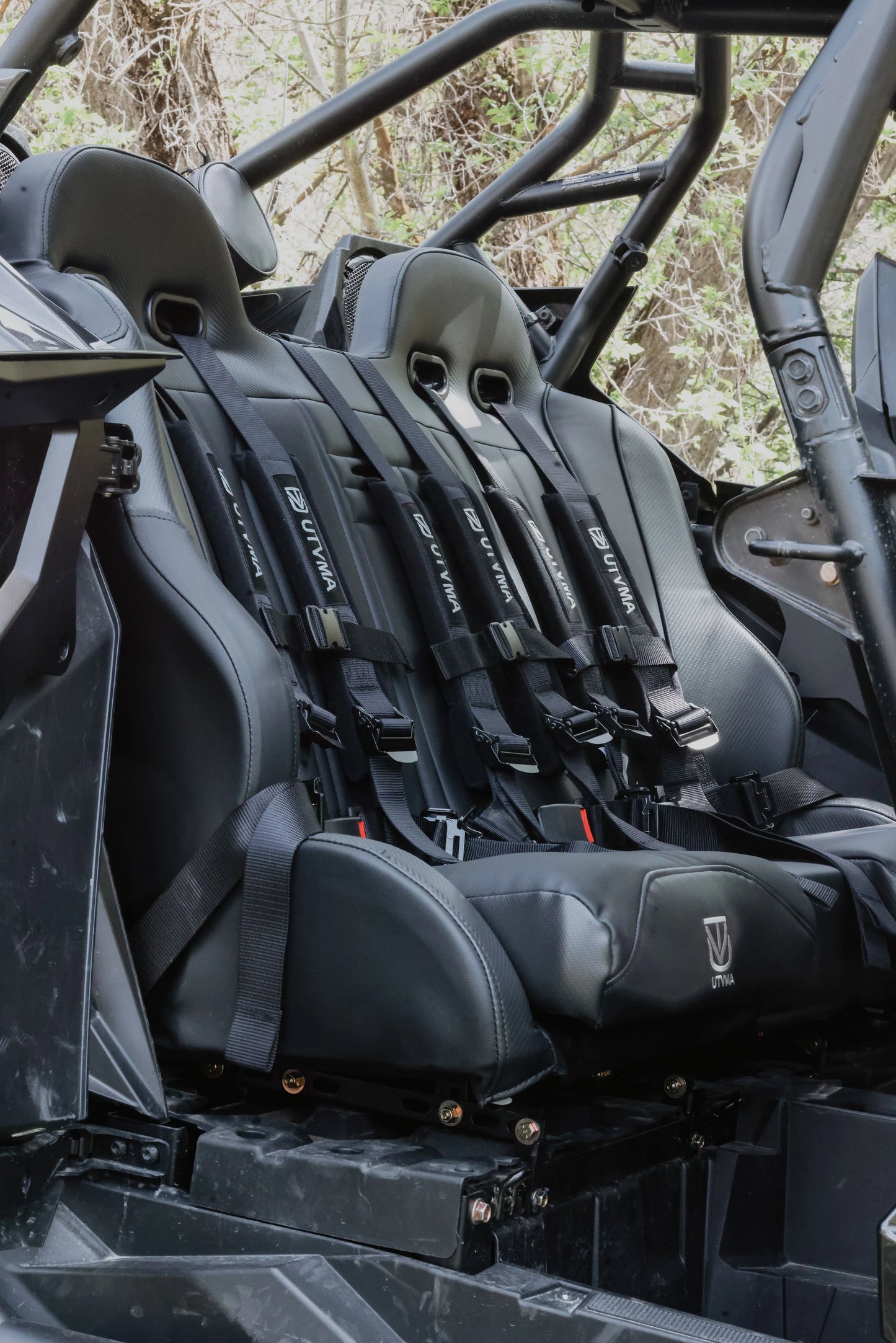 RZR 4 PRO (TURBO R, PRO R, PRO) REAR BENCH SEAT W/ HARNESSES (2020-2025)