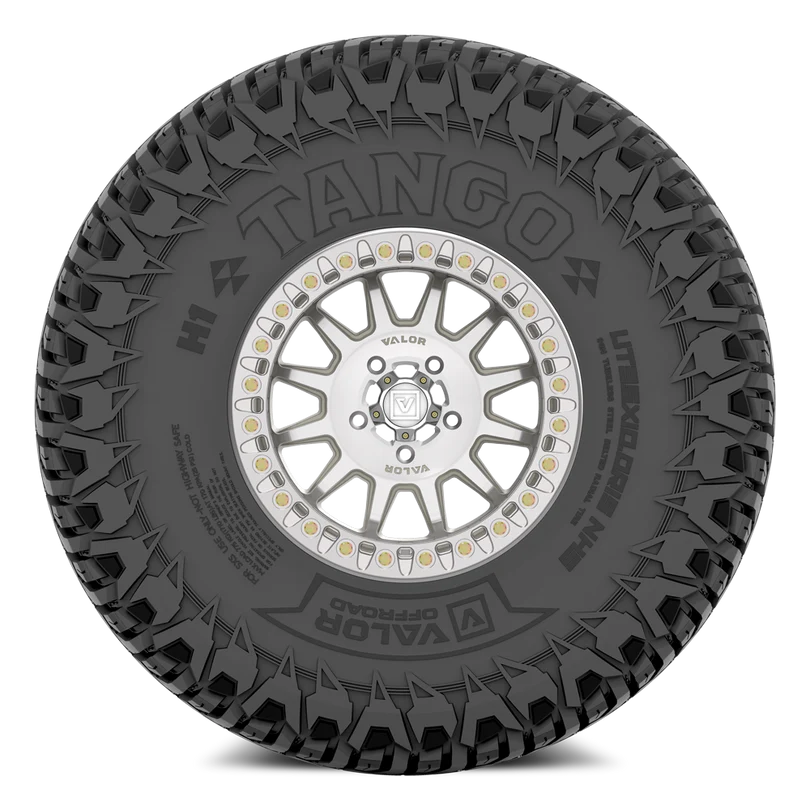 V09 RM 6X139.7 ON TANGO H1 32X15