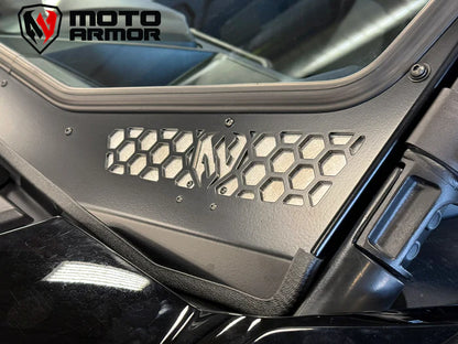 MOTO ARMOR VENTED FULL GLASS WINDSHIELD FOR CF MOTO ZFORCE 950