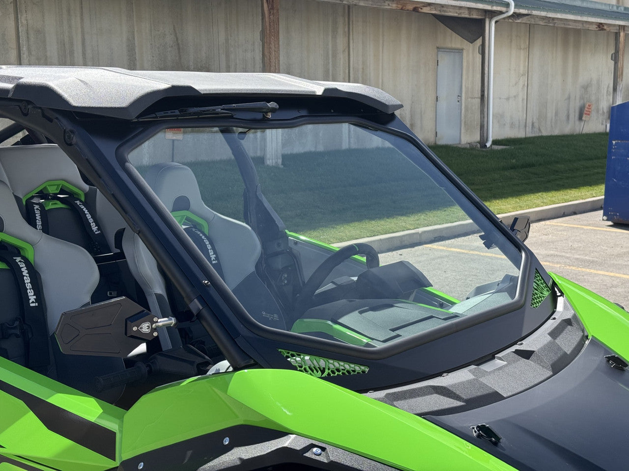 KAWASAKI TERYX H2 FULL GLASS WINDSHIELD